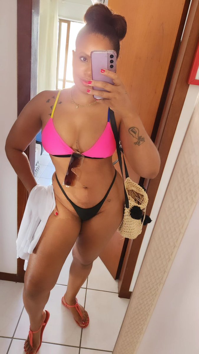 Atalveronica's tweet photo. 🧜🏾‍♀️🌊🧜🏾‍♀️🌴 https://t.co/mrnucyKiAX