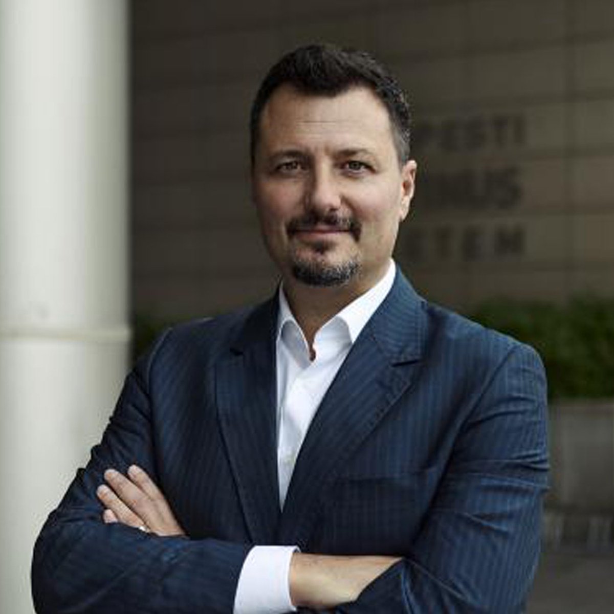 Für Benjamin Lakatos ist die #Gaskrise im Grunde genommen Vergangenheit. Der Chairman und CEO der #METGroup betont in seinem #Jahresrueckblick  für energate aber gleichwohl, dass für 2024 und die Folgejahre enorme Herausforderungen anstehen.energate-messenger.ch/news/239306/la…