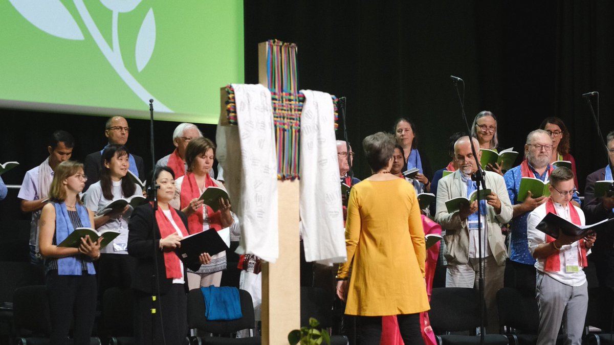 lutheranworld's tweet photo. Throwback Thursday: we remember the unforgettable moments of worship at the Thirteenth #LWFAssembly, together as one Lutheran Communion, celebrating the our faith and embracing God's Grace. 

What cherished memories do you have of your local church visits? #ThrowbackThursday https://t.co/Mii79CVday