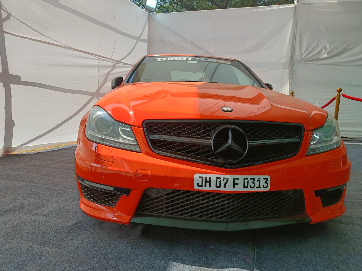 sgirish1204's tweet photo. Auto Expo🏎️

#TechFest #CarExpo https://t.co/bcFU9jZG9W