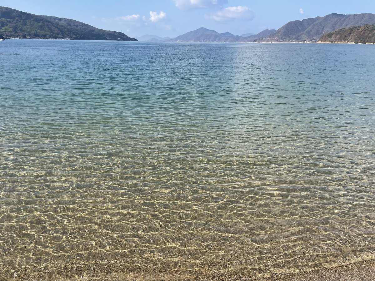 nankonyan's tweet photo. しまなみ海道
伯方島
来島海峡

綺麗な海を眺めて
鯛めし食べて今治城 https://t.co/zkiyBMd87s