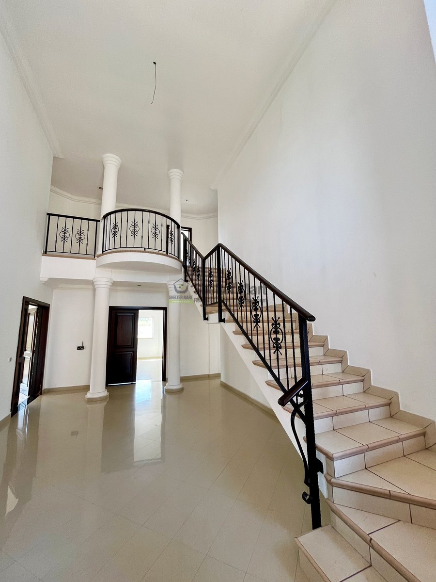 sheltermart's tweet photo. Luxurious Five 6 - Bedroom Villa for Sale at Trasacco
Location:Trasacco, Accra-Ghana
Asking Price: $1,500,000(Negotiable)
(Ghana Cedis Equivalent)
#buyproperties #propertiesinghana #propertiesinaccra #ownahouseinghana #ownahometoday https://t.co/GNlKdhZsVe