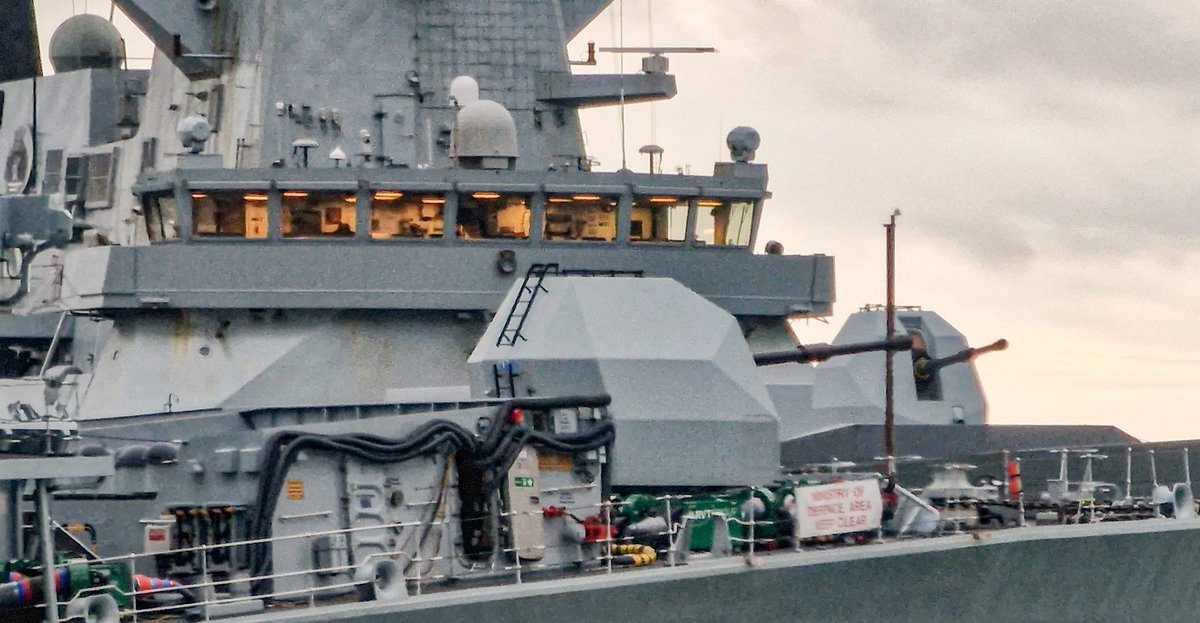 Gun Dual @HMSDauntless @HMSIronDuke @NavyLookout @ModernNavy @WarshipCam @WarshipsIFR @warshipworld