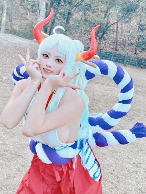 コスプレイヤーるーみのTwitter画像22
