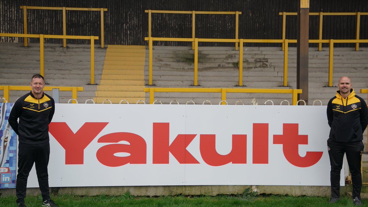 CTRLFC's tweet photo. 🤝 Castleford Tigers are delighted to announce a new partnership with world-leading friendly bacteria brand, Yakult

https://t.co/Md09eoJgLc

#COYF https://t.co/FPZvenb9xi