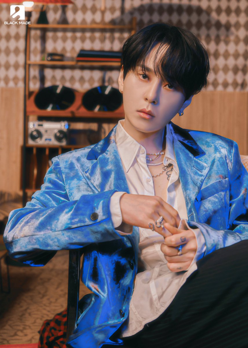 junhyungupdates's tweet photo. 용준형 (YONG JUN HYUNG) DS [Fall Into Blue]

'Fall Into Blue' MV Behind Photo
🔗 https://t.co/RUFoouICXi

#용준형 #YONGJUNHYUNG
#Fall_Into_Blue #BLACK_MADE https://t.co/v2B3yvUMHw