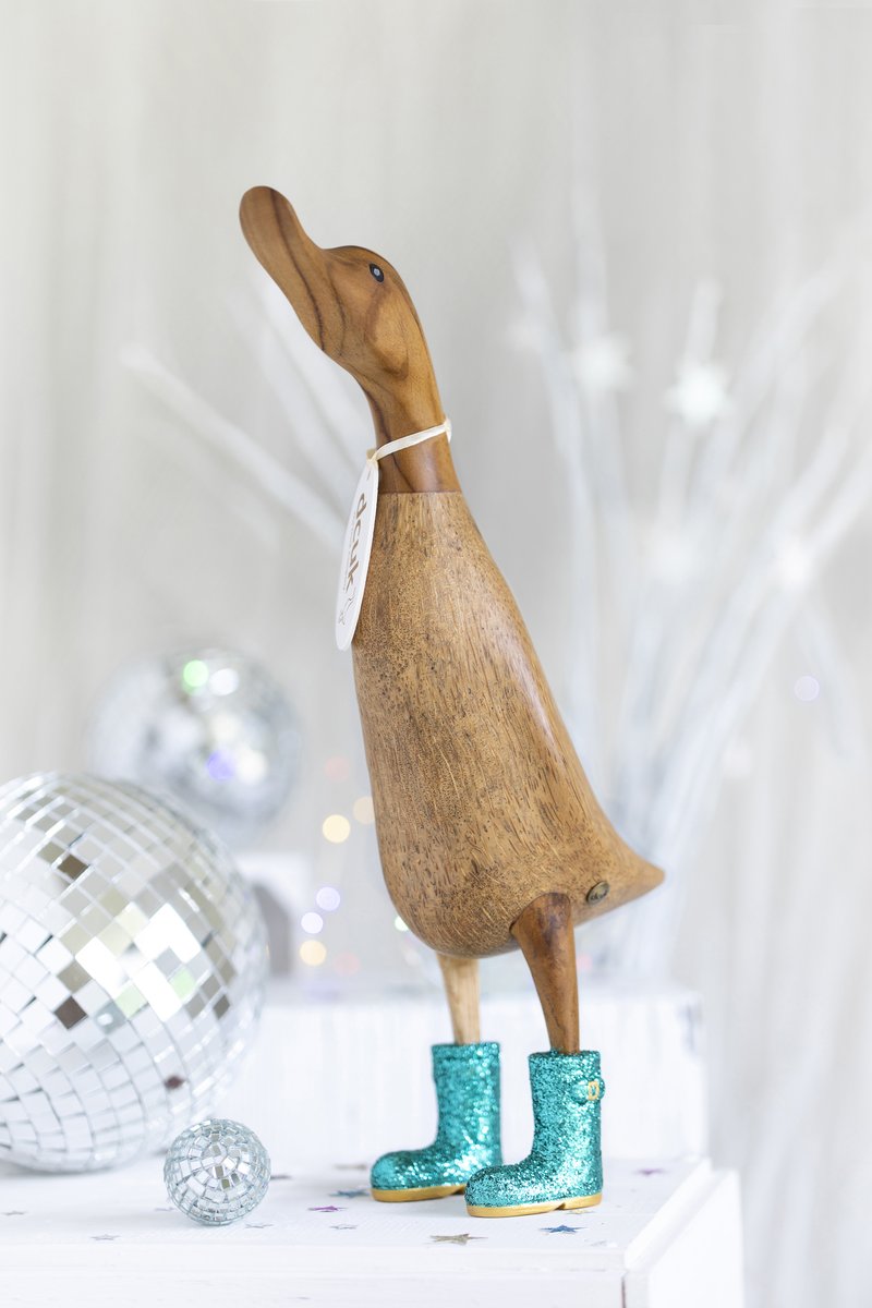 Ooft we don't know about you, but we are absolutely stuffed after eating lots of Christmas dinner! We hope you all had the most wonderful Christmas!