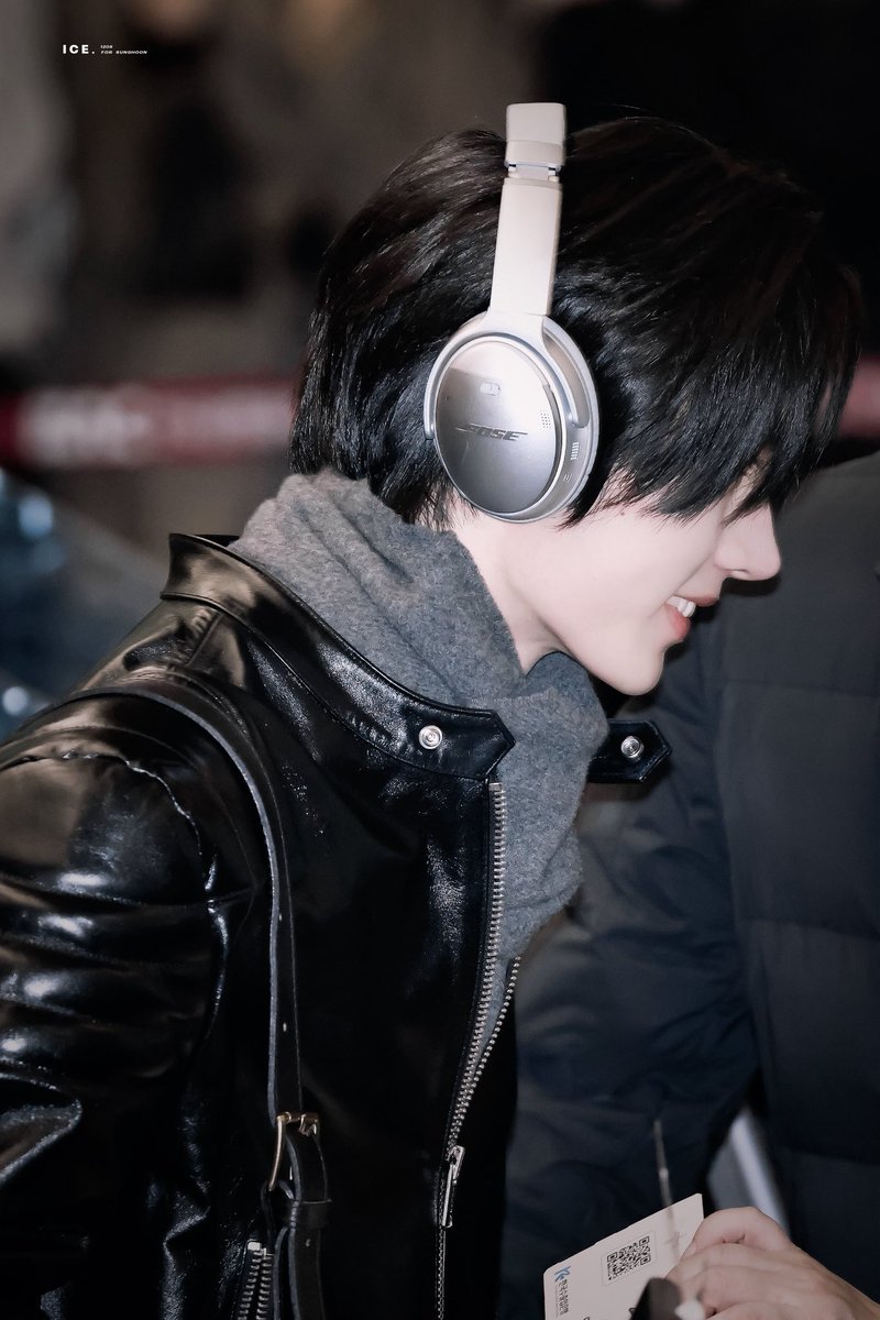 enhypenfansite's tweet photo. [HQ] 231228 GMP Gimpo Airport (Departure)

cr.@/1ce1208 
#ENHYPEN #엔하이픈 #SUNGHOON #성훈
@ENHYPEN @ENHYPEN_members https://t.co/6Zw0T6h2Nl
