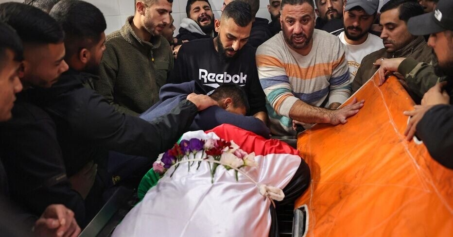le_Parisien's tweet photo. L’ONU demande à Israël de mettre fin aux «homicides illégaux» en Cisjordanie

Pour un rapport sur la situation en Cisjordanie, l’ONU a étudié la mort de 300 Palestiniens depuis 7 octobre. La majorité a été tuée par les forces de sécurité israéliennes 

➡️ https://t.co/Ww27DOdcn9 https://t.co/cPmimNiWol
