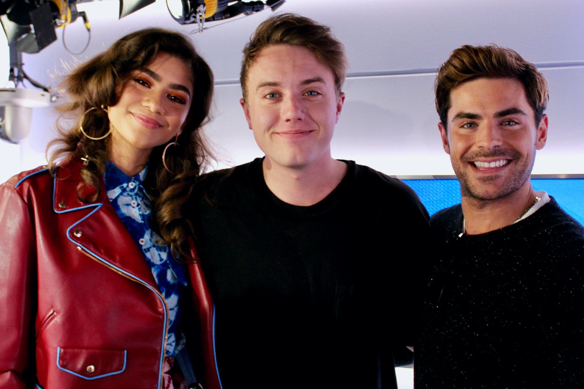 Dropped by @CapitalOfficial's #CapitalBreakfast in London with @BrendonWade to chat with Roman Kemp about #TheMajesticCircus. Thank you to Capital FM for playing 'Decide What's Ours' and some of our favorite songs from the soundtrack. (December 6) 🎪🪄