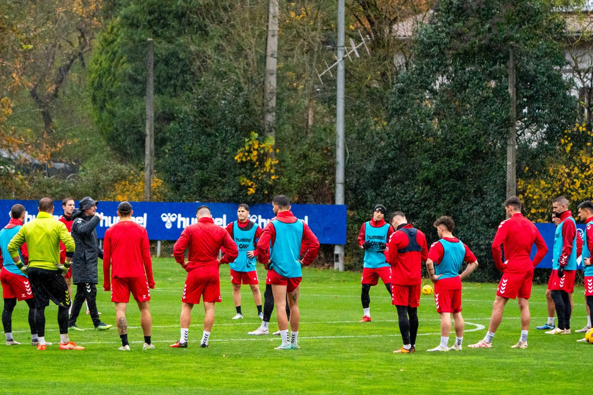 🔙 Today the men's and women's teams return to training after their Christmas holidays. ✅12:00: Yerai Martin's team will train at the Ipurua Annex. ✅16:00: Joseba Etxeberria's team will train at Atxabalpe. Let's get back to it! #BetiArmaginak