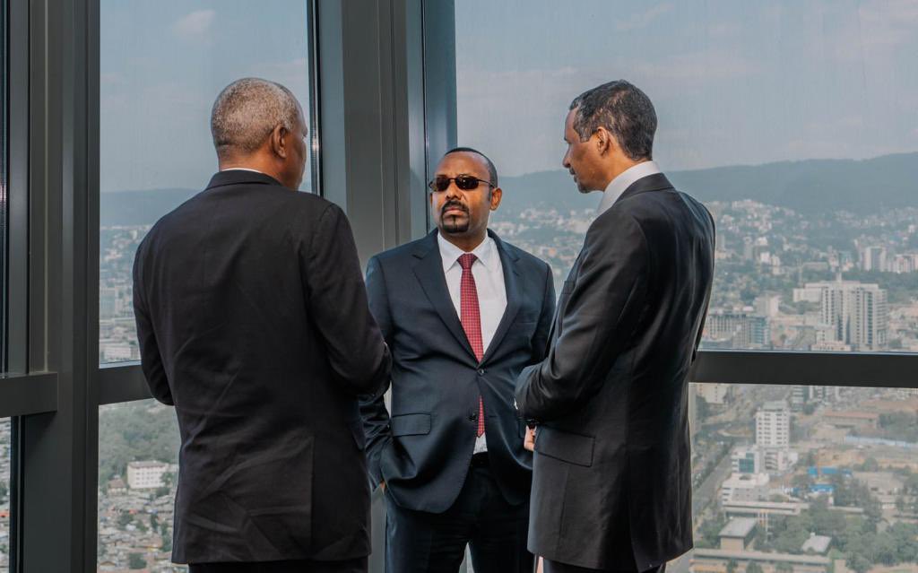 AbiyAhmedAli's tweet photo. Earlier today I received Mohamed Hamdan Dagalo and his delegation for a discussion on securing peace and stability in the Sudan. https://t.co/D7IDwFTHih
