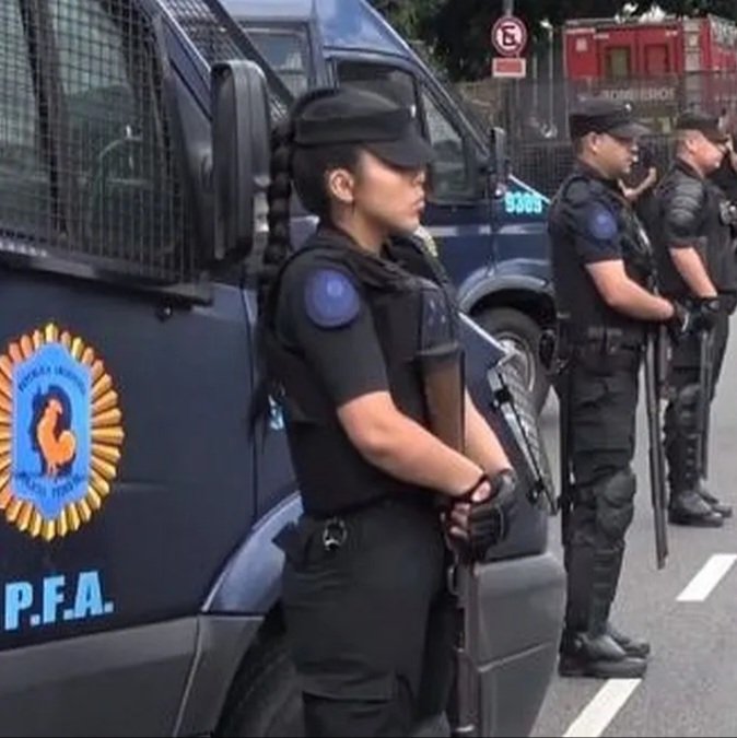 EduardoMadores's tweet image. Yo los banco, y vos?