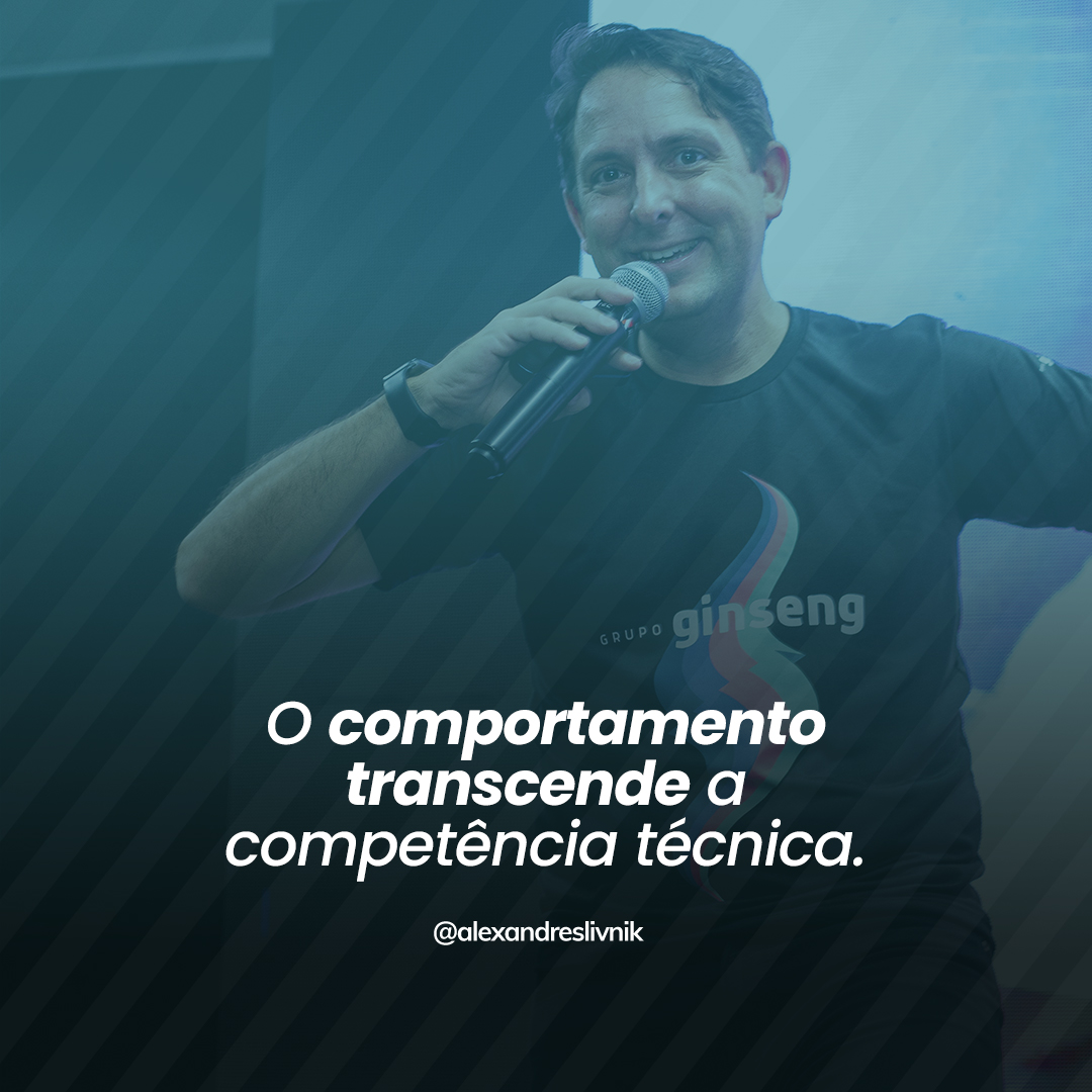 Ter um comportamento positivo vai além das habilidades técnicas ou conhecimentos. Aliás, os comportamentos podem inibir ou até anular muitas das competências que levaram horas e horas de dedicação e estudo.
Por isso, cuide dos detalhes e cultive esse olhar na cultura do seu