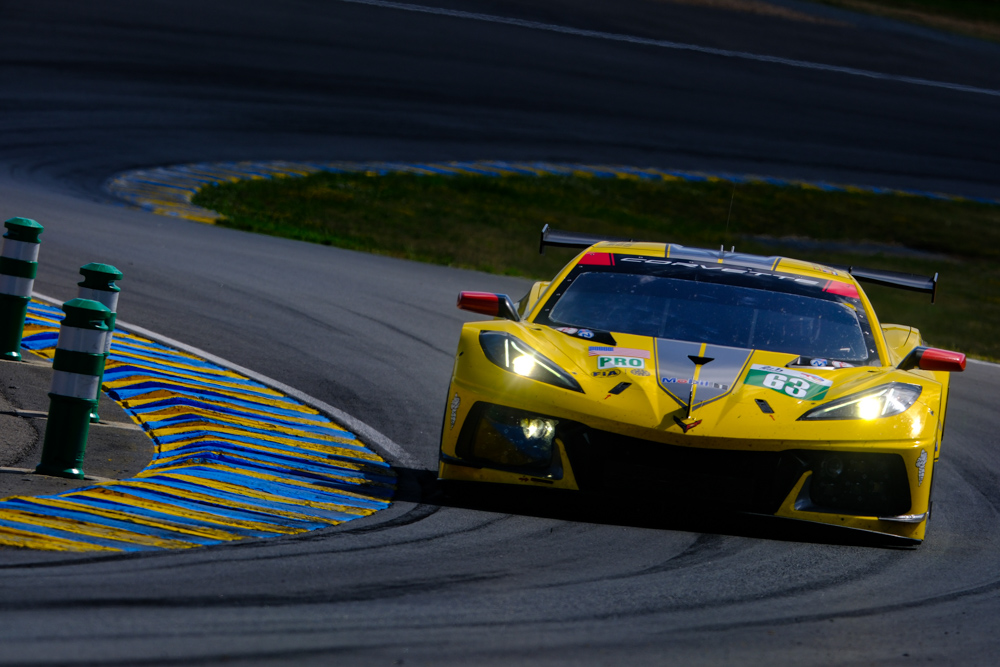 👋 2023 Goodbyes: The Corvette C8.R GTE 'Corvette's first mid-engined racer, which took the baton and ran with it until the end of GTE' ➡️ dailysportscar.com/2023/12/28/202… #IMSA #WEC