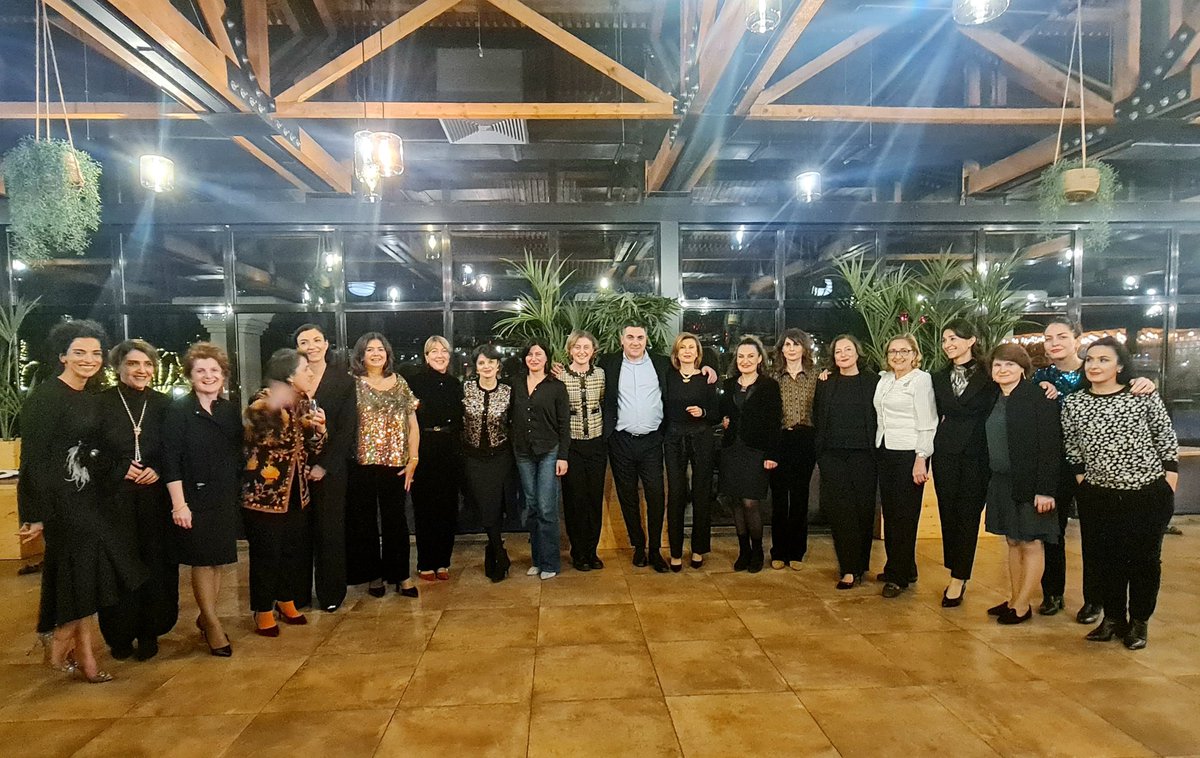 TTaliashvili's tweet photo. Genuine 🇪🇺 Leadership also means supporting #WomeninDiplomacy✨️
@iliadarch 👍
ამბასადორიალი 2023 🇪🇺🇬🇪✨️
A very special 2023 #Ambassadorial  elevated by the EU historic decision
     Georgia #EU Candidate✨️ https://t.co/LDWTw54Y9s