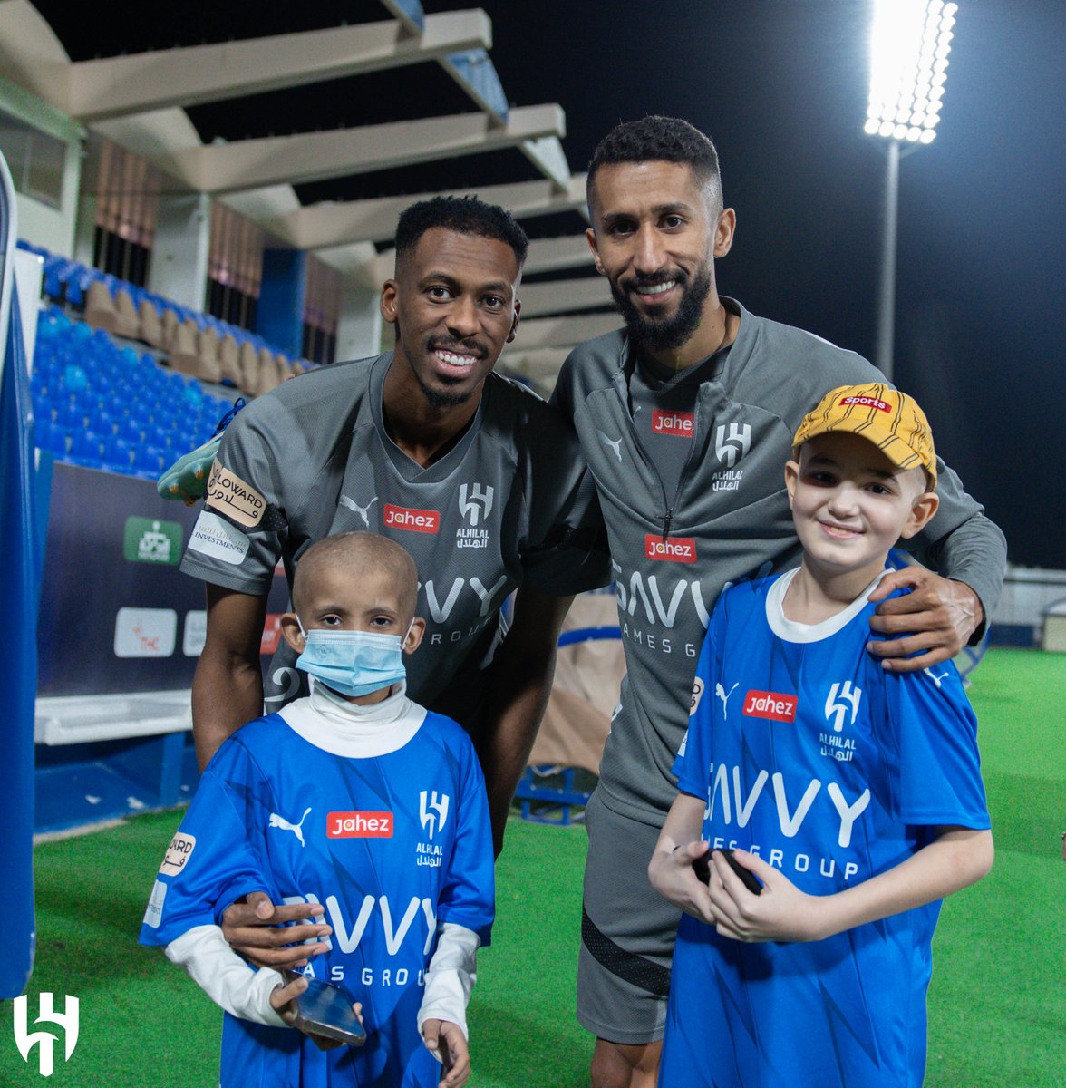 AlhilalSR's tweet photo. 📸 نوّرونـا أبناء جمعيـة سنـد 💙

#الهلال⁩ https://t.co/rX3uxFfRYc