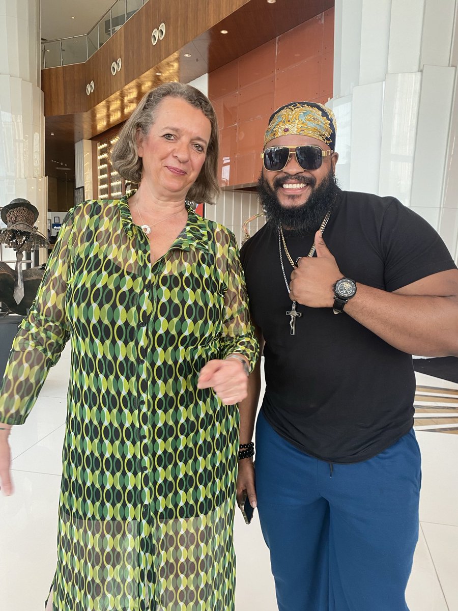 ZDFnairobi (@zdfnairobi) on Twitter photo <a href="/zdfnairobi/">ZDFnairobi</a> trifft den Influencer #itswhitemoney, #bigbrother Gewinner #nigeria. Er nimmt uns mit in die Nacht von #lagos <a href="/zdfnairobi/">ZDFnairobi</a> trifft den Influencer #itswhitemoney, #bigbrother Gewinner #nigeria. Er nimmt uns mit in die Nacht von #lagos