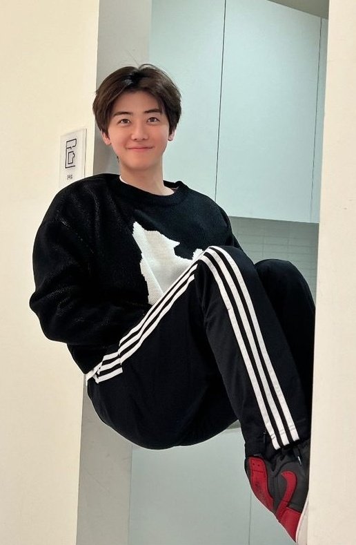 𝙮𝙤𝙪𝙧 𝙛𝙖𝙩𝙝𝙚𝙧 tweet media