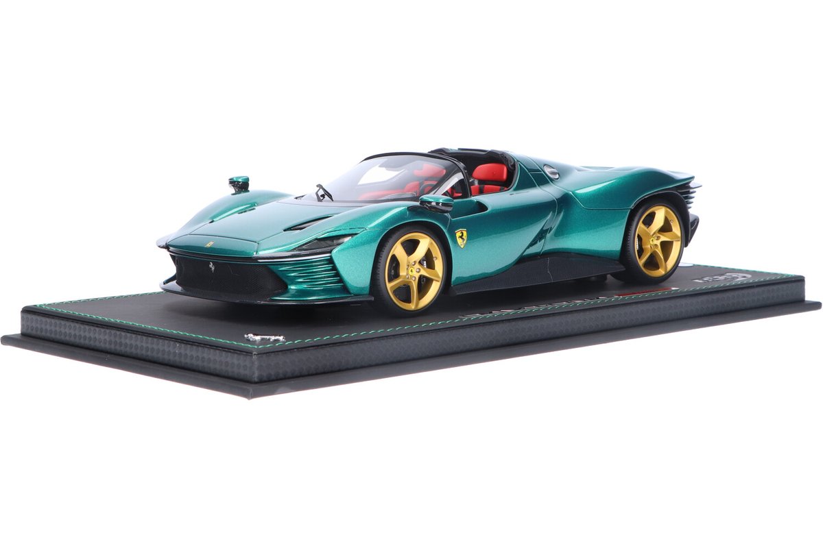 Nieuw: Ferrari SP3 Daytona #Ferrari #BBRModels #Personenautos #Sportwagen #Cabriolet #modelcars houseofmodelcars.com/nld/product/fe…

-Posted by OneUp