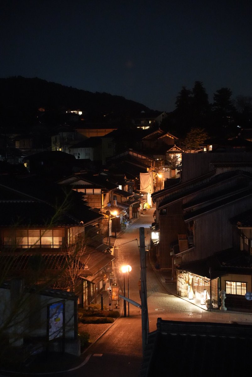 kevinamontalvo's tweet photo. Timeless moments that we will never forget in the Gion district in Kyoto!

We waited until sunset 🌇 for tourists to leave, then we enjoyed walking around the historic roads of this district. https://t.co/jbA6rIg0Hg