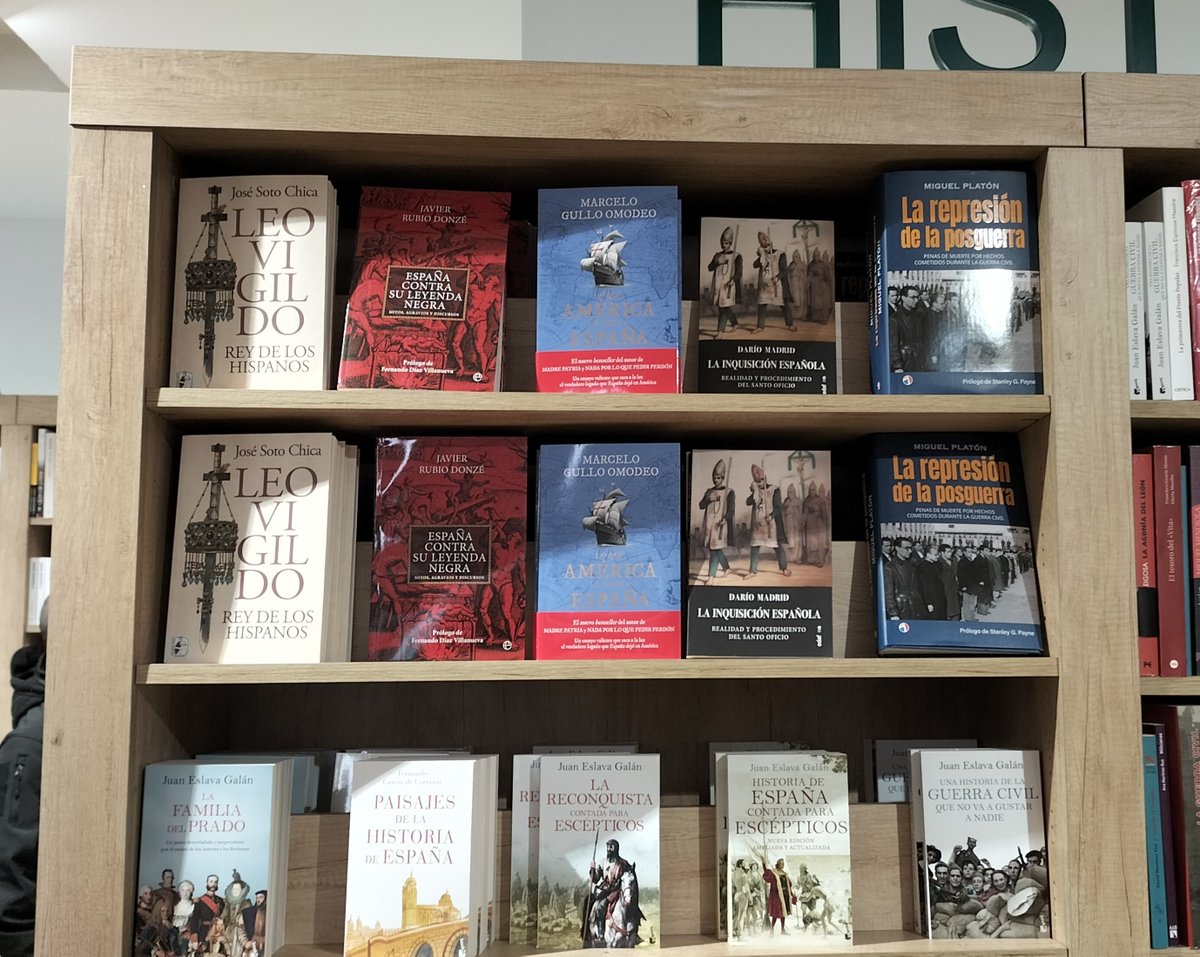 Hay gente por aquí muy empeñada en desmontar anécdotas pseudohistóricas, mientras por ahí fuera triunfa un relato sobre la historia de España reaccionario, ultranacionalista y cargado de errores. Igual habría que revisar nuestras prioridades.