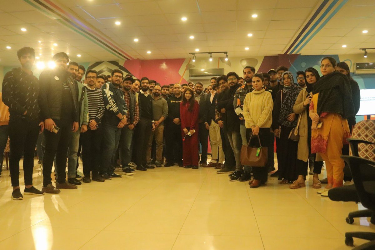 web3pak's tweet photo. Last Sunday, #Web3Pak held the second edition of our #Web3PakMonthlyMeetup where we were joined by a houseful of web3 enthusiasts at our co-working space, @web3workspak 

It was an afternoon of networking followed by a panel discussion on the ‘Future of Web3 in Pakistan’ 🚀 https://t.co/liBaDUIgO0