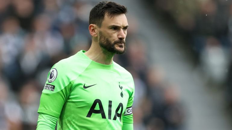 TalkTHFC__'s tweet photo. A man that has dedicated 11 years of his life to this football club. 

You will always be remembered as a legend Hugo, Le capitaine. 🇫🇷 🤍 https://t.co/65HMcTYbO3