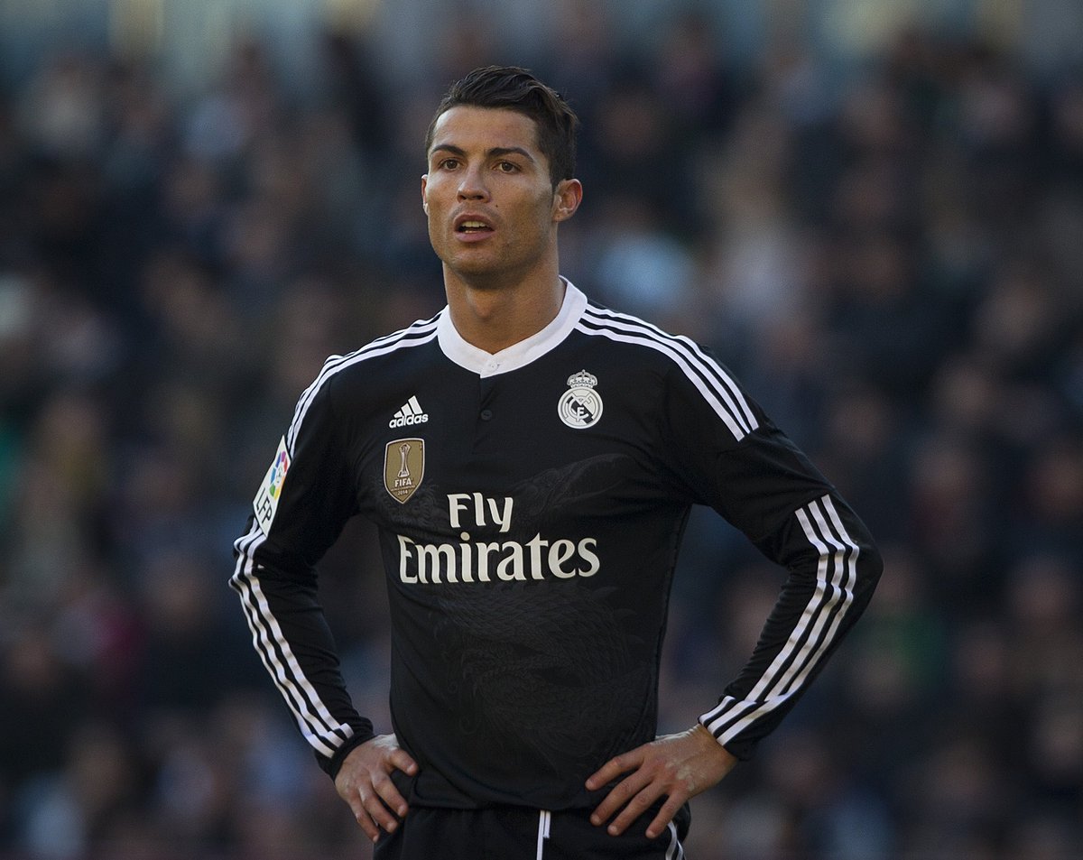 CR7 Comps. tweet media