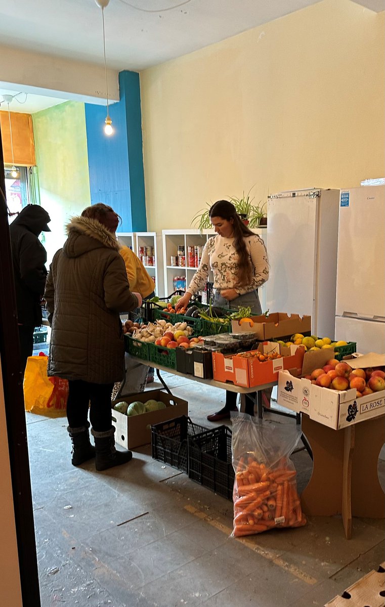Haberdashers' Academies Trust South made generous donations to 4 food hubs near their schools in London. These included donating to Feed the Hill, down the road from Habs Hatcham College in SE14.

The funds will towards food purchases to help feed their local communities.