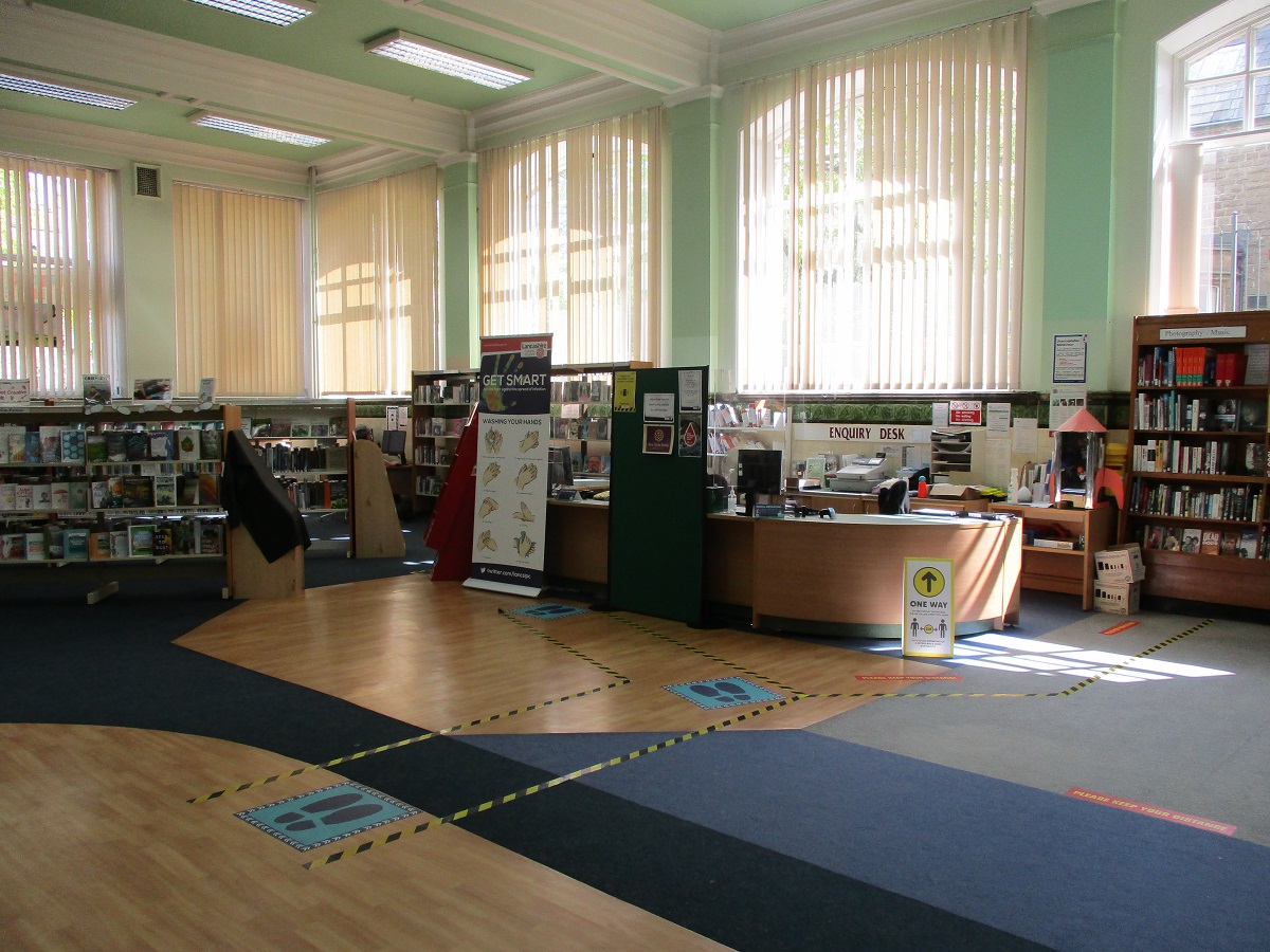 LancsLibraries's tweet photo. Join our team at #AccringtonLibrary
You will:
โ๏ธ have a love for reading
โ๏ธ have excellent communication and digital skills
โ๏ธ be able to deliver a customer focused service #LancsCCJobs #jobs #LibraryJobs
https://t.co/18o6PVpP2i #Hyndburn https://t.co/S4f8mh7Esf