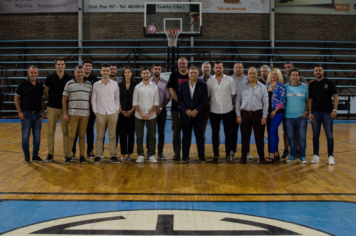 EstudiantesRio4's tweet photo. #Asamblea2023 |💙🫂Estudiantes agradece a las socias y socios por participar de este acto democrático tan importante para la vida institucional del Club y se compromete en seguir creciendo y soñando en grande en el deporte, como en cada una de sus áreas. #SomosEstudiantesRC⚡️ https://t.co/Il1LK0s4Kw