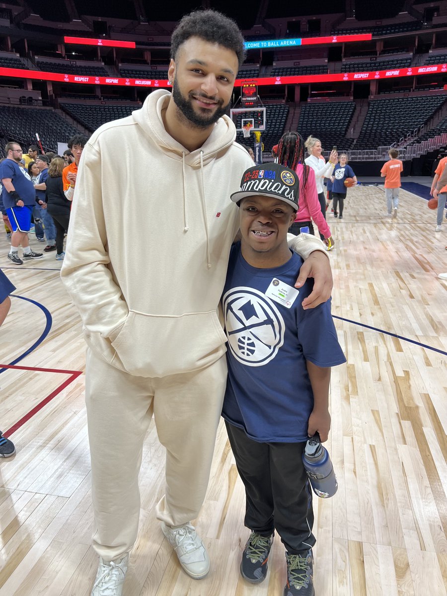 aurorak12's tweet photo. A baller day for 13 APS athletes at the @SpecOlympicsCO Nuggets Clinic! 🏀🌟 Paired with the @NBA champ @nuggets, they showcased their skills AND the power of unity in sports! Can’t wait for the Unified Basketball season to start after break! #APSUnified #CommunityOfSupport https://t.co/jmt1fE4HXv