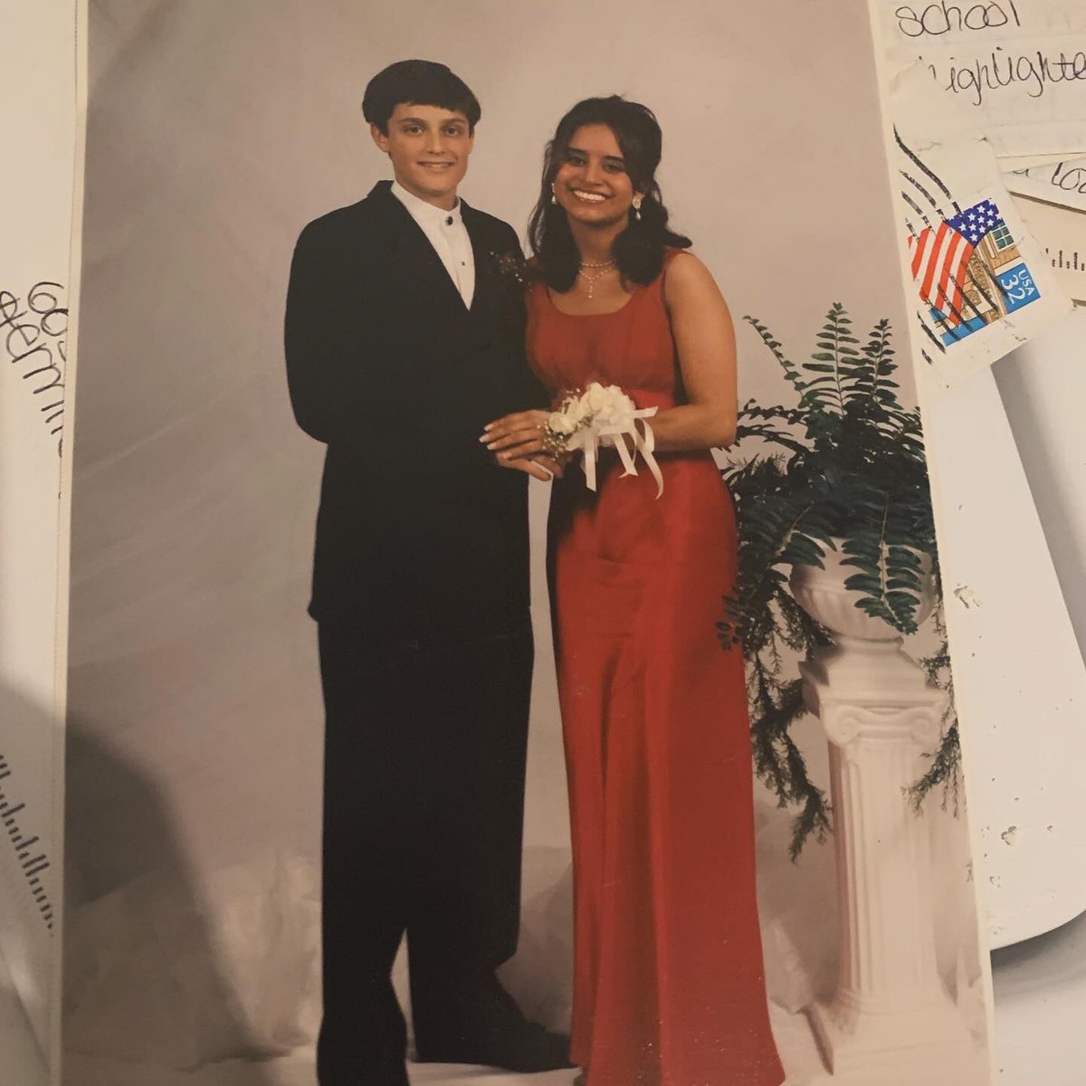 pastorbradopbc's tweet photo. That time you are at Christmas and find out your wife’s cousin was in youth group with @natebargatze and her family went to church with his family https://t.co/GJ5ZZC87oT