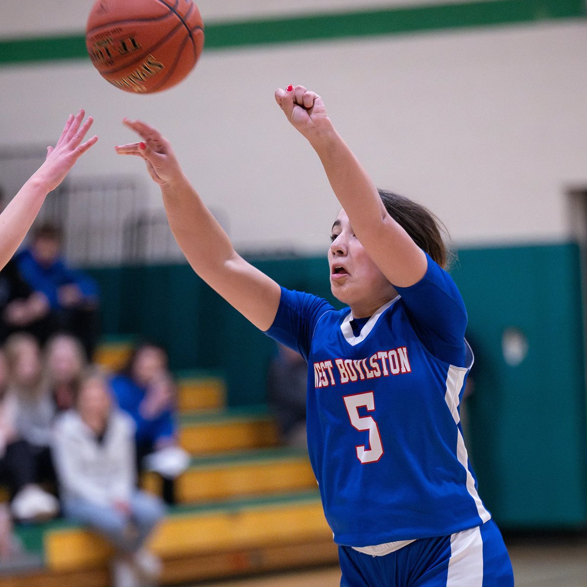 With all eyes on Maddie Pitro Wednesday night, it was younger sis, Emily, who stole the show. “I mean it would’ve been nice for her to score (her 1,000th point) but I never score more than her. So it was nice to have my moment.” Full story for @tgsports: telegram.com/story/sports/h…