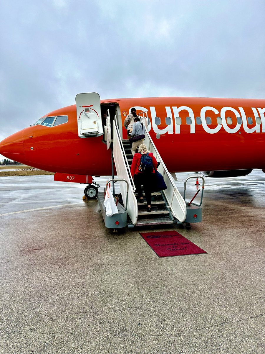 Toledo 🛫 Tucson 🔜