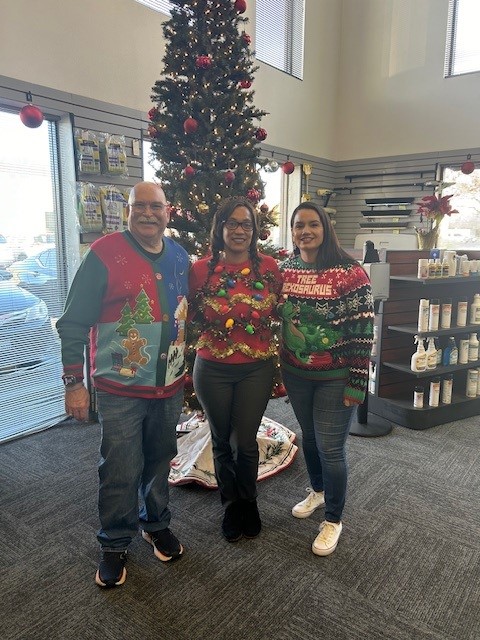Our #WaxieLivermore branch kept it merry and bright this holiday season with an "ugly" sweater contest and fan-favorite game, guess how many kisses are in the Jar and in Santa's belly. Three games, three victors to bring home the glory! 🎄

#EnvoySolutions #WaxieSanitarySupply