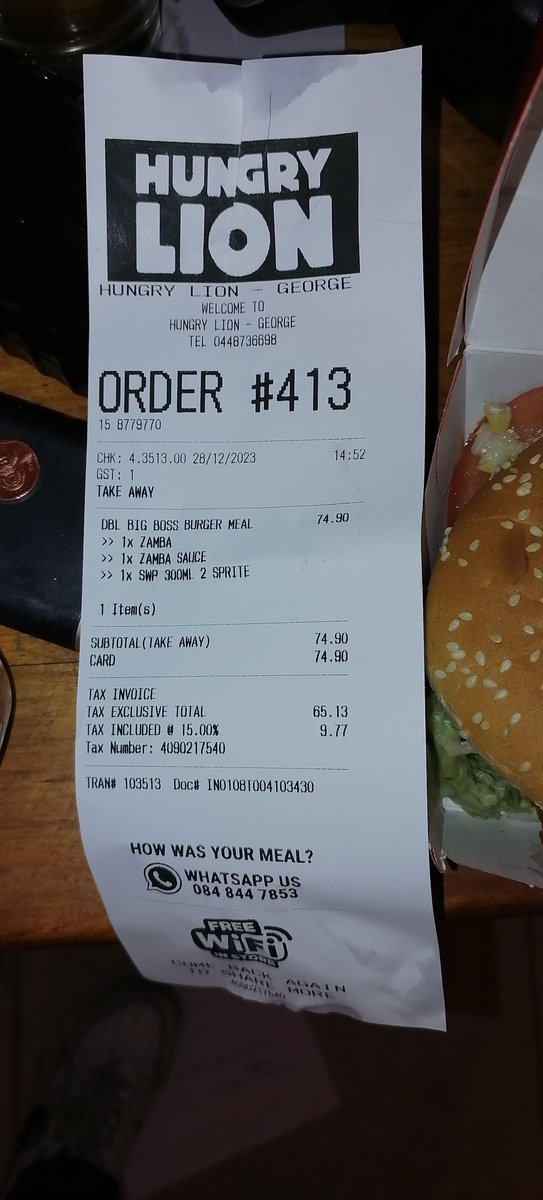 Carlos_Mfunwa's tweet photo. @hungrylion was at Hungry lion in George I ordered and paid for a DOUBLE BIG BOSS meal and I was given a big boss meal, this is totally unacceptable and I can not drive back to the store now as I was already far😡😡😡😡 https://t.co/obNakiWiag