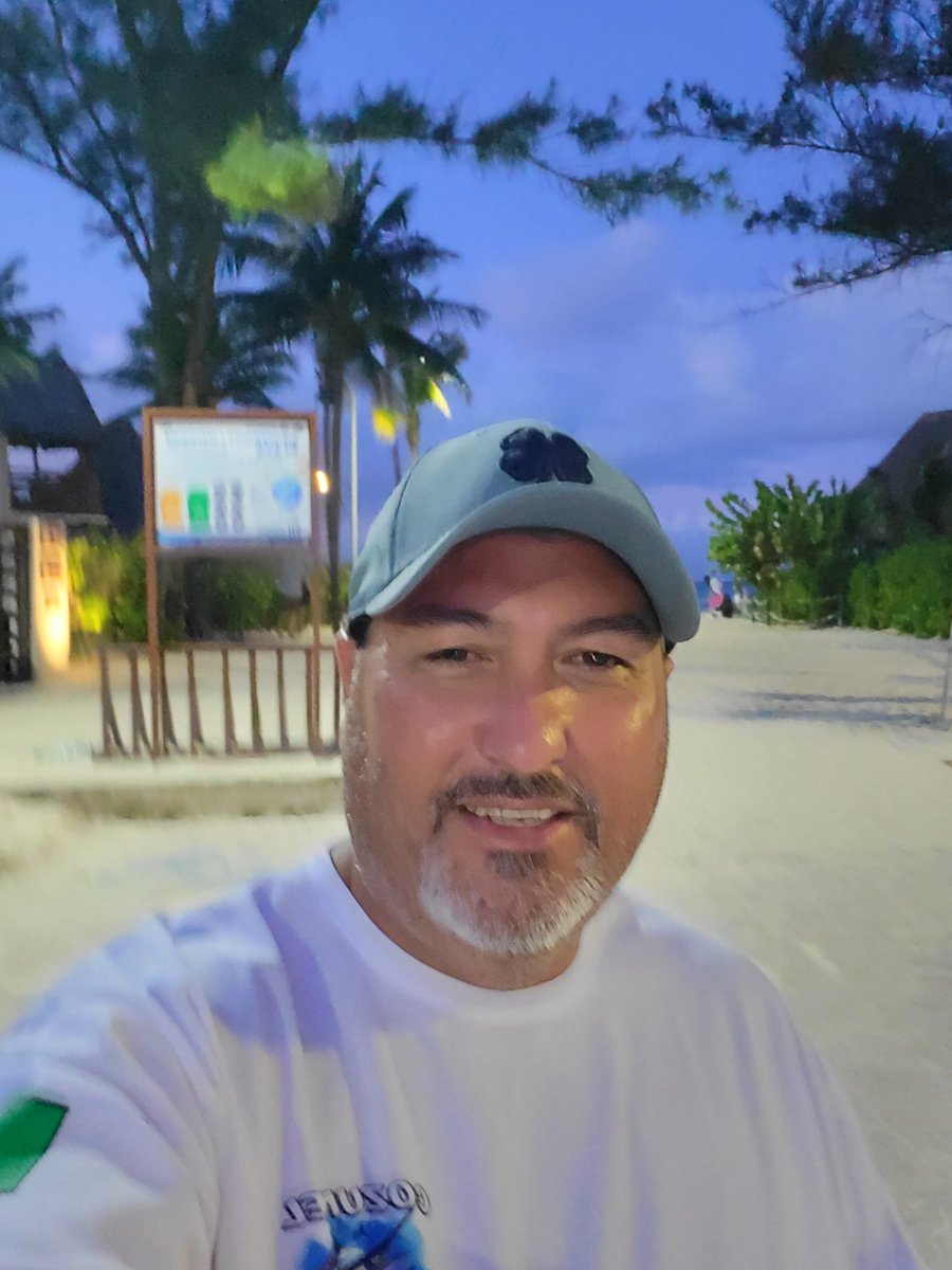 Heber Moya tweet media