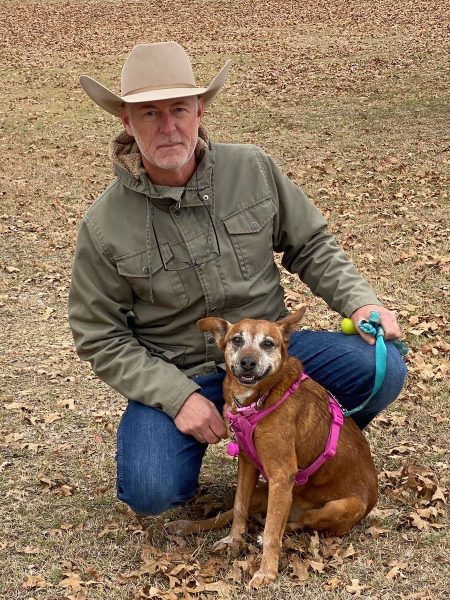 114photography's tweet image. Best damn friend I ever did have. Loved our Fam and Friends for 17 1/2 years. Miss ya Reeses Pieces 🐶 🐾 #alldogsgotoheaven