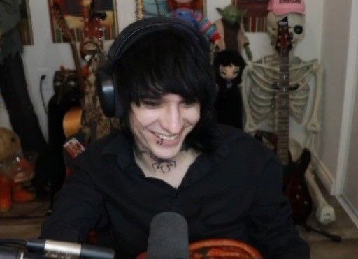 daily johnnie guilbert thinker tweet media