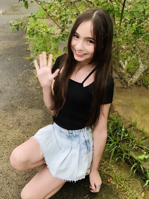 Twitterのコスプレ画像22