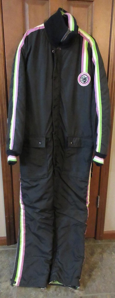 rusticrelics04's tweet photo. Vintage Arctic Cat Snowmobile Suit 1 Piece Large Artic Wear 1970’s Black Purple https://t.co/APyqRj4Ml4… #eBay via
@eBay
#snow #articcat #wintersports #snowmobile #snowdays #snow #sled #snowmobiling #snowmobiles #sledding #winter #sledlife #snowmobiler https://t.co/z3f4YHSWa6