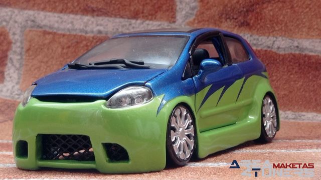 Reportaje #Maqueta #Tuning n° 264
El arte del #Maquetuning en Area4tuners.es, sobre una réplica de #FiatPunto "On Point".
a4t.area4tuners.es/AREA4TUNERS-RE…
