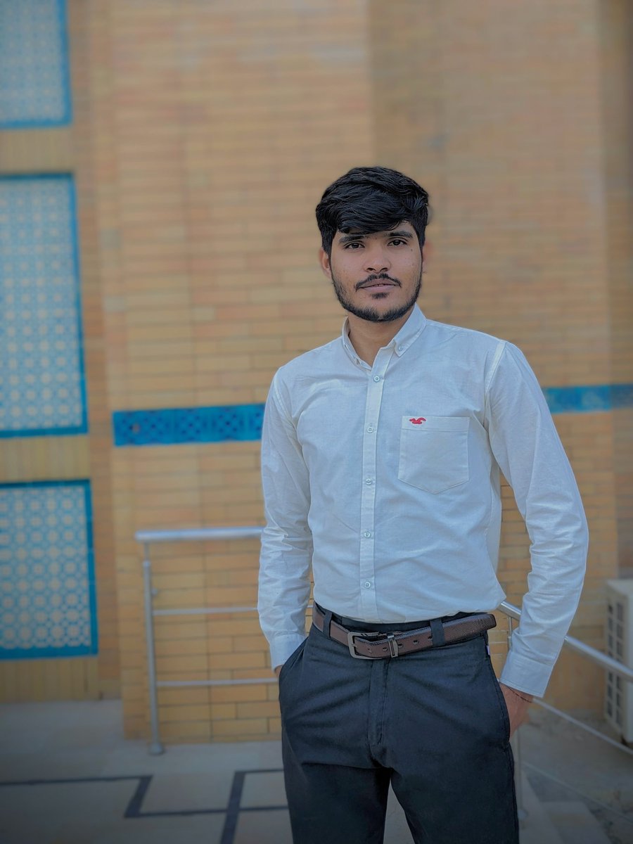 Kashiiitech's tweet photo. "🎓 FYP Milestone Achieved! 🚀 One step closer to graduation, It feels like just yesterday I was seeing seniors posting about their FYP-I, and now it's my turn. Time flies when you're making progress!  #FYPComplete #NextChapter " https://t.co/pE8p6IH8tn