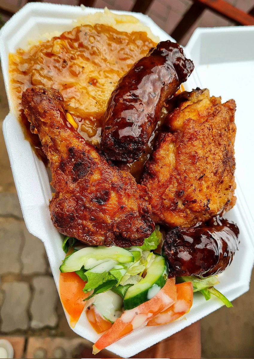 forkit_eatup's tweet photo. Today's menu for afternoon and dinner 

Call or whatsApp 071 585 8089 to place your orders 

📌5703/13 Zulu Street, Lynnville, Emalahleni, Mpumalanga 1039

Price : R80.00 p/meal 

Available till 10pm https://t.co/zgrauY99ER
