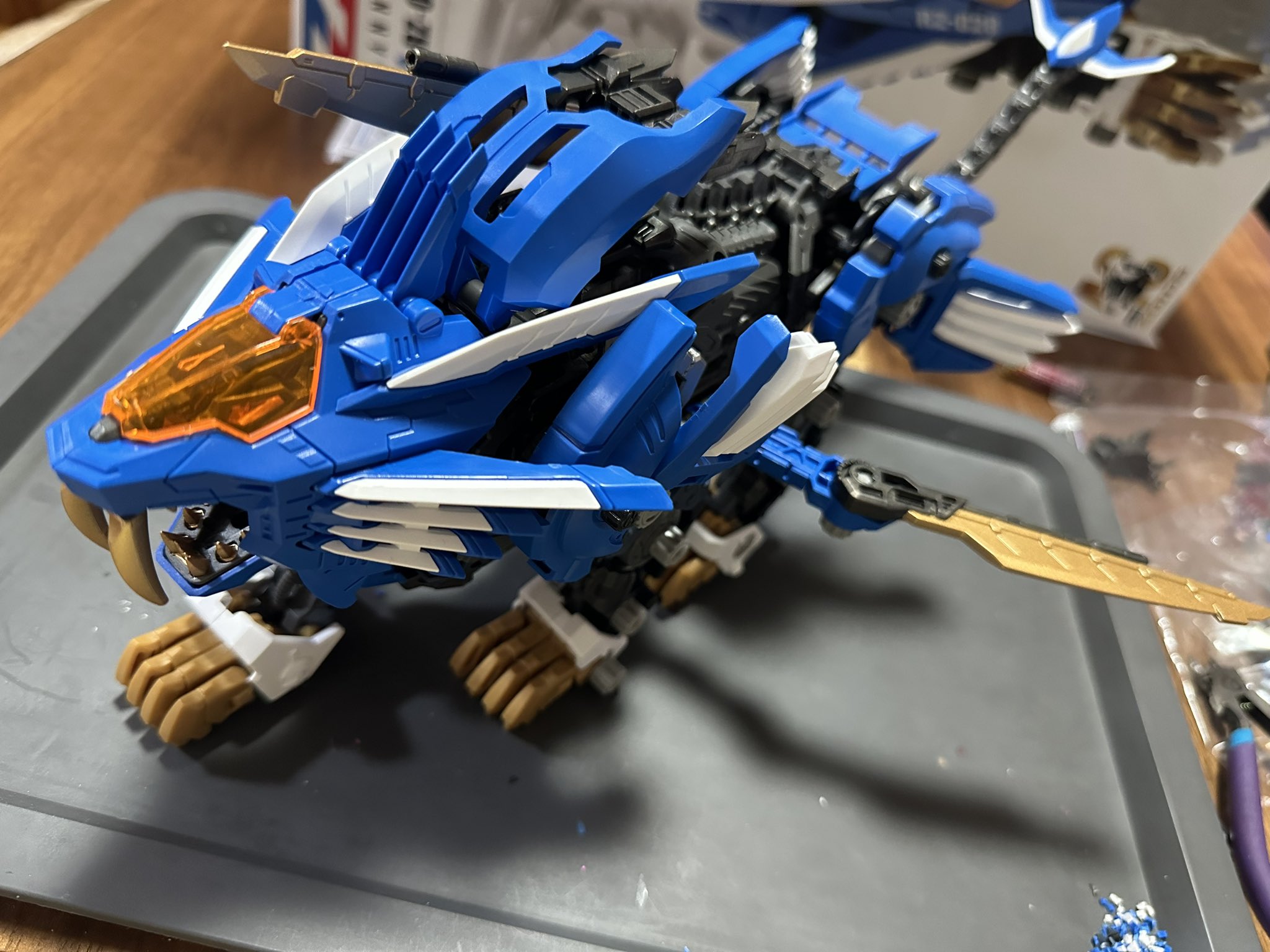 ゾイド（１４） ZW14 Stegosage Review [Zoids Wild] Ride away on a stolen