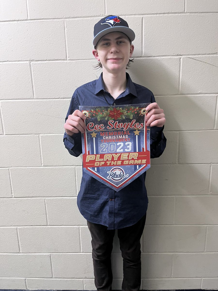 CU15b83384's tweet photo. Our #31 goalie Owen Rose, stood on his head at the Mount Pearl CEC Stoyles Memorial Tournament to grab the POG! Way to go Tyler! @DJHLnews @SJMHA  @MtPearlBlades #Caps #U15B #Hockey #Allstar #DJHL #POG #Teamwork #CECStoylesMemorial Go Caps Go! ❤️🖤 https://t.co/7mYdzRdPAh