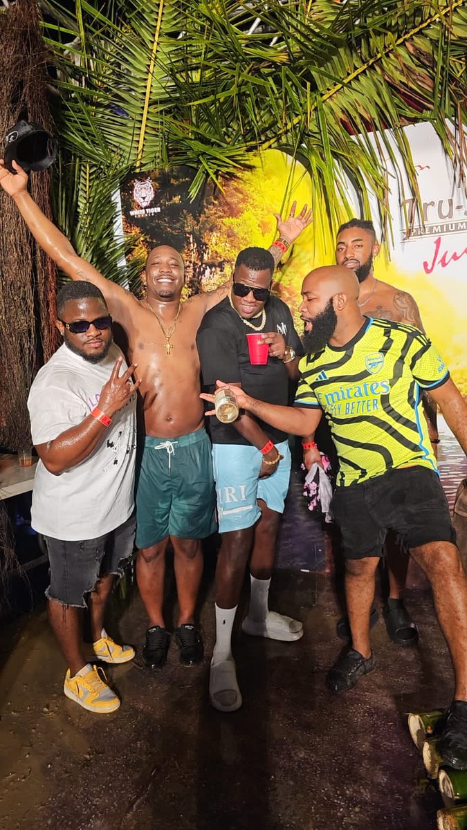tobedifferent2's tweet photo. #ZimiSehRiva  was a blast https://t.co/8DFGo3Etpq
