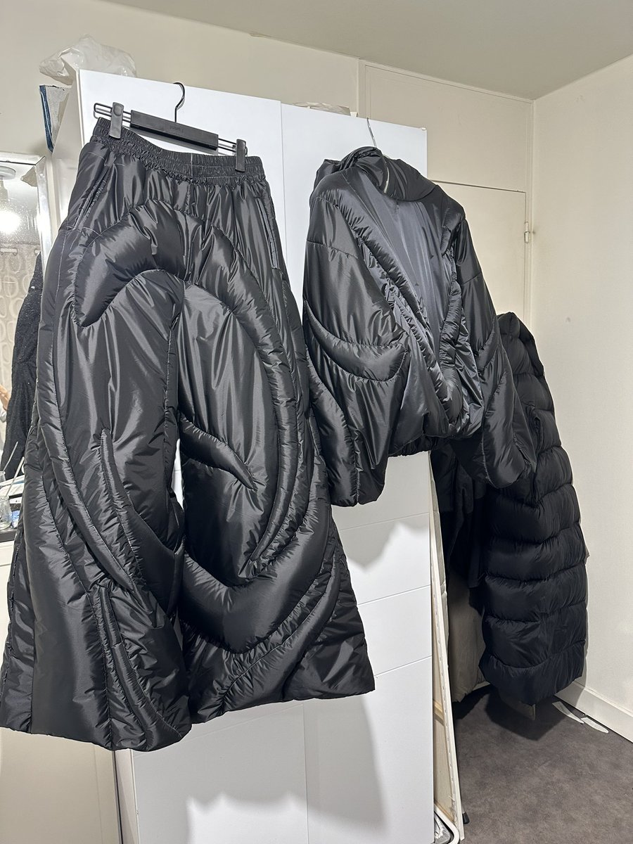 Imbehindmyhead1's tweet photo. Winter fit
All handmade https://t.co/wHXzmQ6oEK